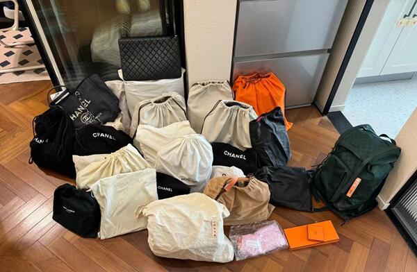 日照回收奢侈品衣服.jpg
